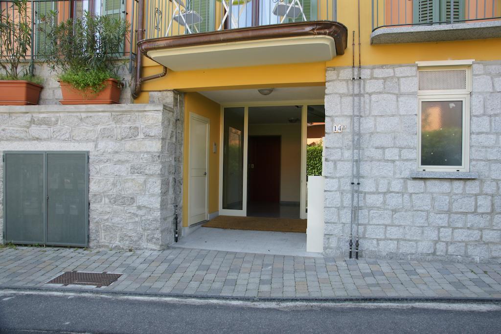 Il Nuovo Palazzotto Διαμέρισμα Στρέσα Δωμάτιο φωτογραφία